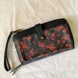NWT the sak handheld floral wallet purse